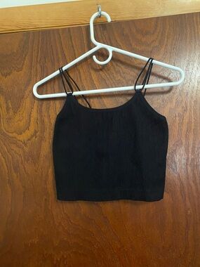 Colsie women’s size large crop top